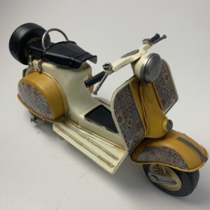 Vespa look retroo scooter metaal 29 x 14 x 9,5 cm