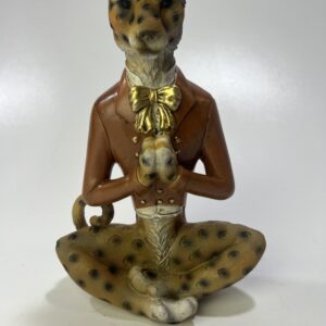 Uniek Luipaard beeld oranje